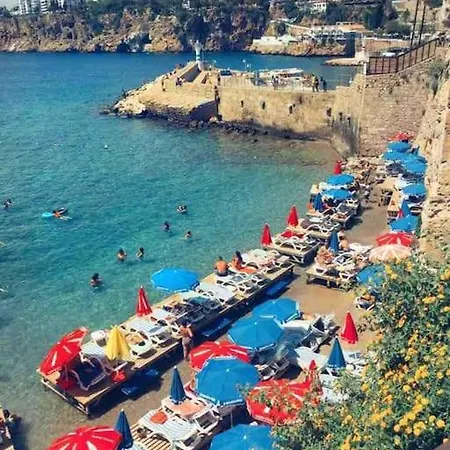 Pasha Suite, Floor شقة *