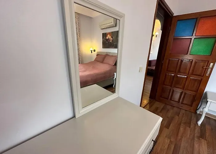 Pasha Suite, Floor Antalia